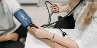What Are The Symptoms Of High Blood Pressure In A Woman What Are The Symptoms Of High Blood Pressure In A Woman