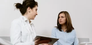 What Are The Symptoms Of A Bladder Infection In Females httpswww.refersms.comwhat-are-the-symptoms-of-a-bladder-infection-in...