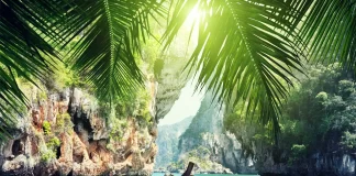 Krabi | Thailand Tourism | Things to do | Best time to visit best time to visit Thailand, beach destinations like Krabi, Phuket and Koh Samui are almost always booked for the Christmas holidays. Therefore, unless you plan ahead, it will be difficult to fly into Thailand and find accommodation at a reasonable price. Christmas also means that hotels will increase their surcharges, so it's a good idea to go in early December. Looking forward to the great weather and great prices!