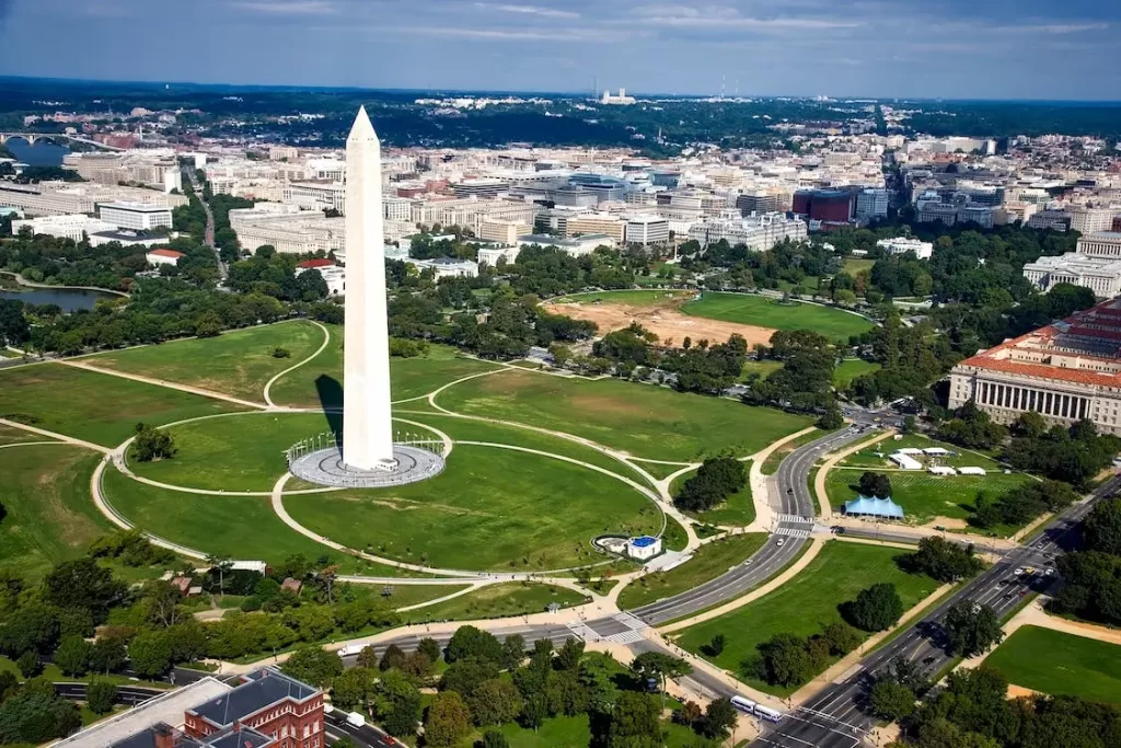 Where is the best place to visit in the USA? 4 www